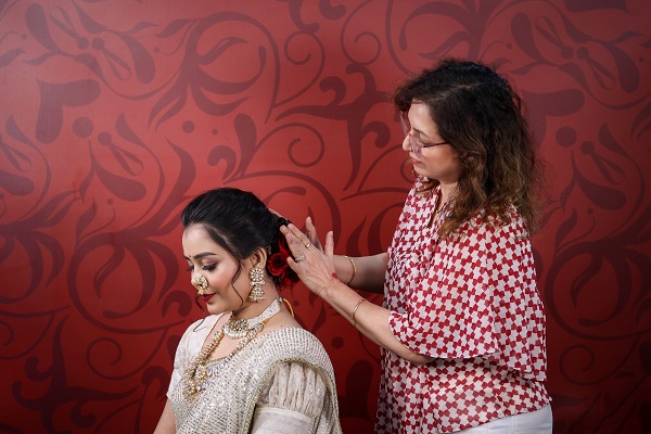 Vaishanvi Makeup and Hairstyle Diploma Course